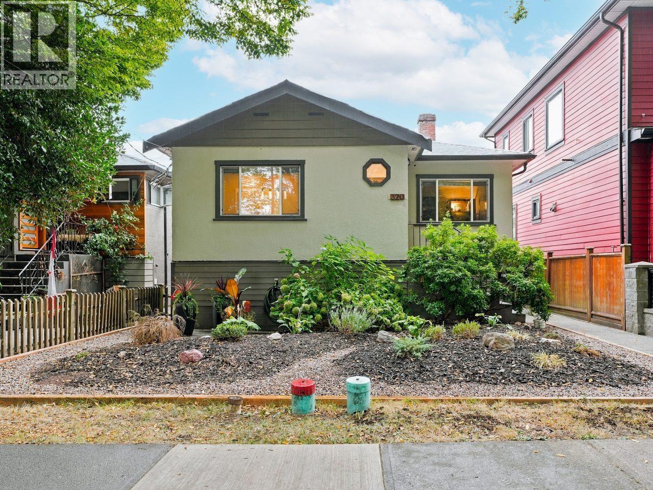 320 E 32ND Avenue, Vancouver