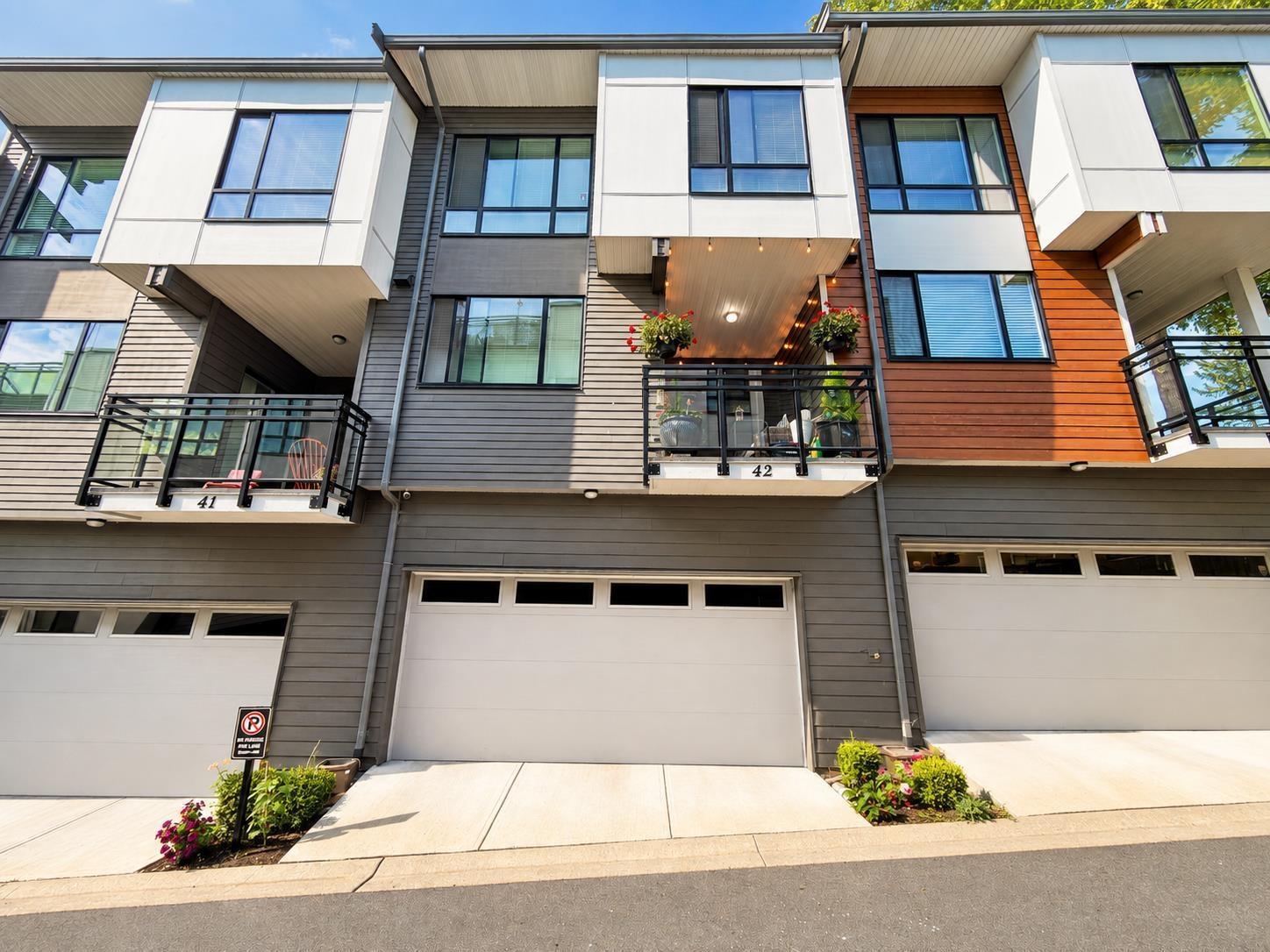 42 16433 19 Avenue, Surrey