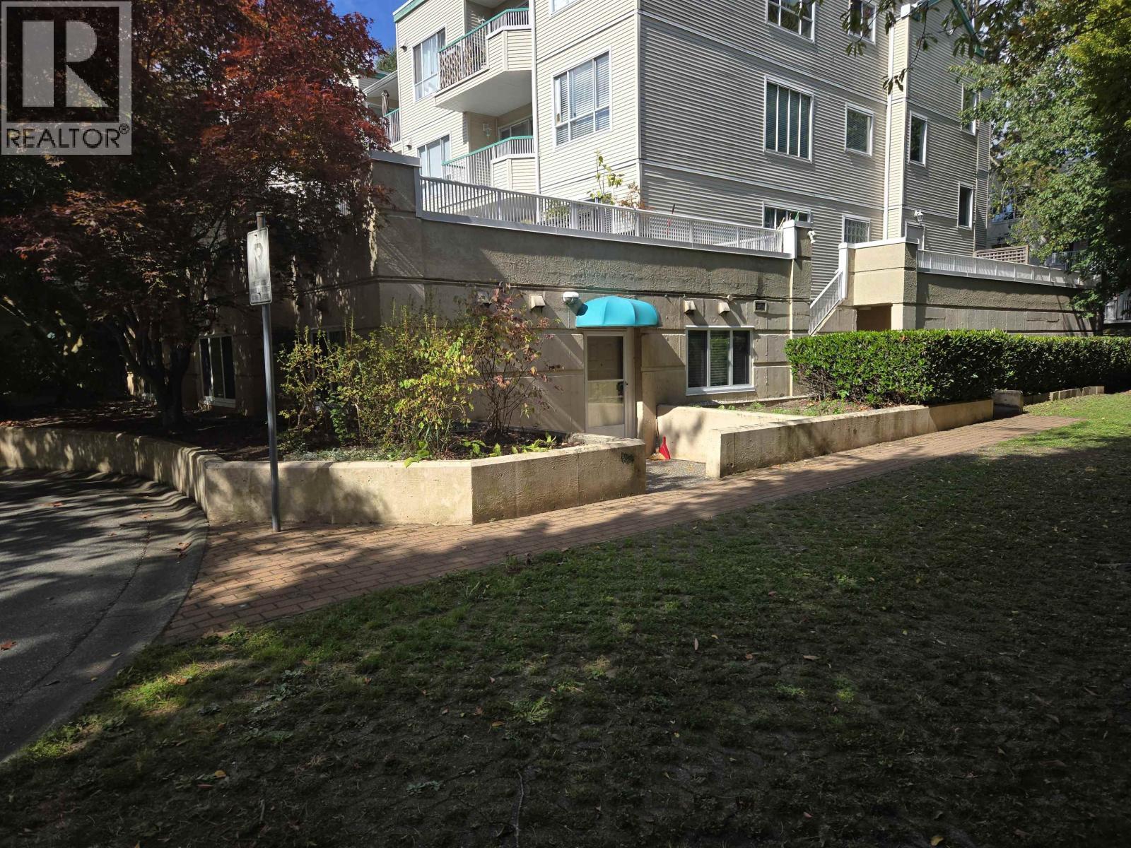 100 8655 Jones Road, Richmond