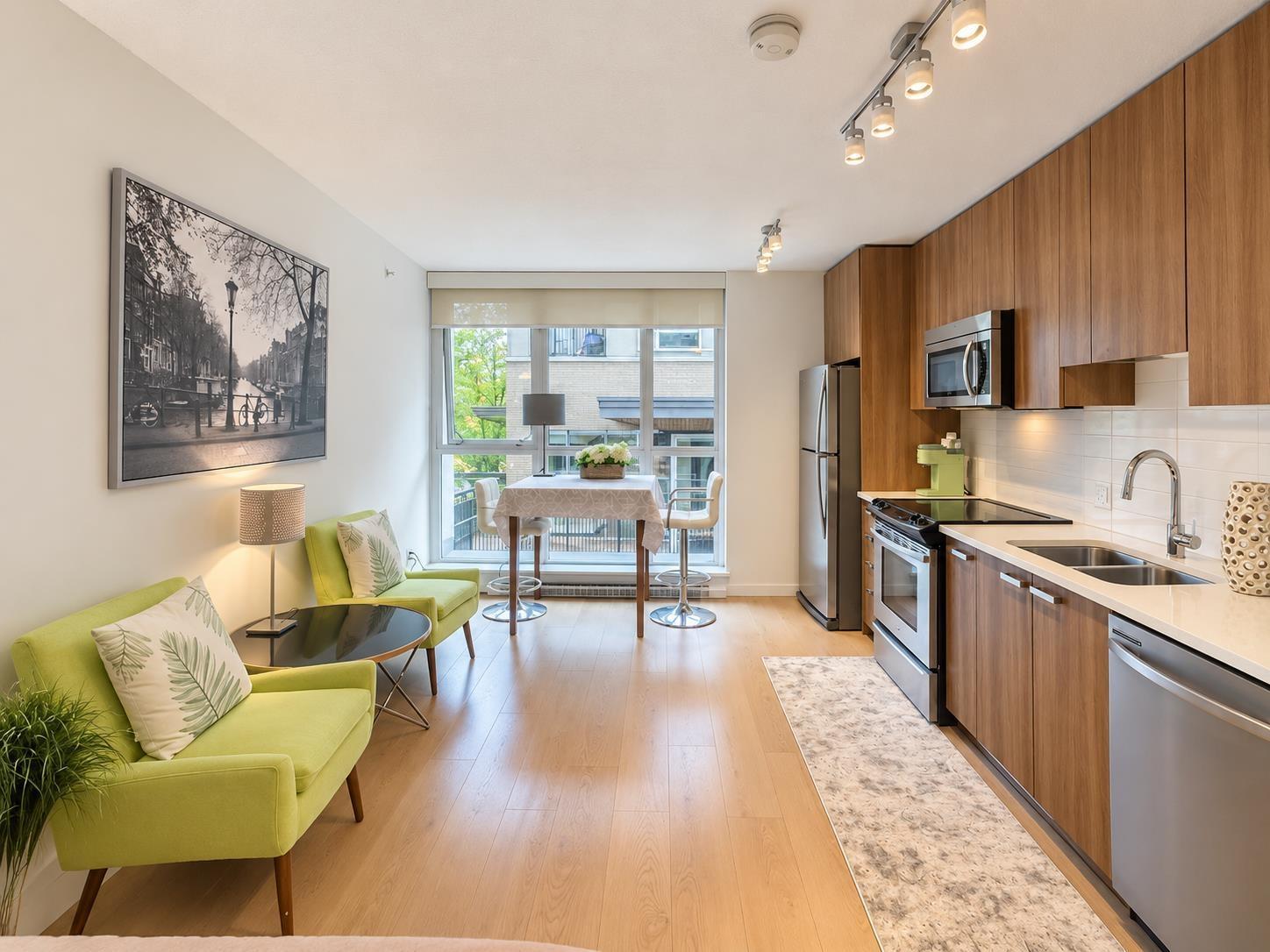 209 13325 102A Avenue, Surrey
