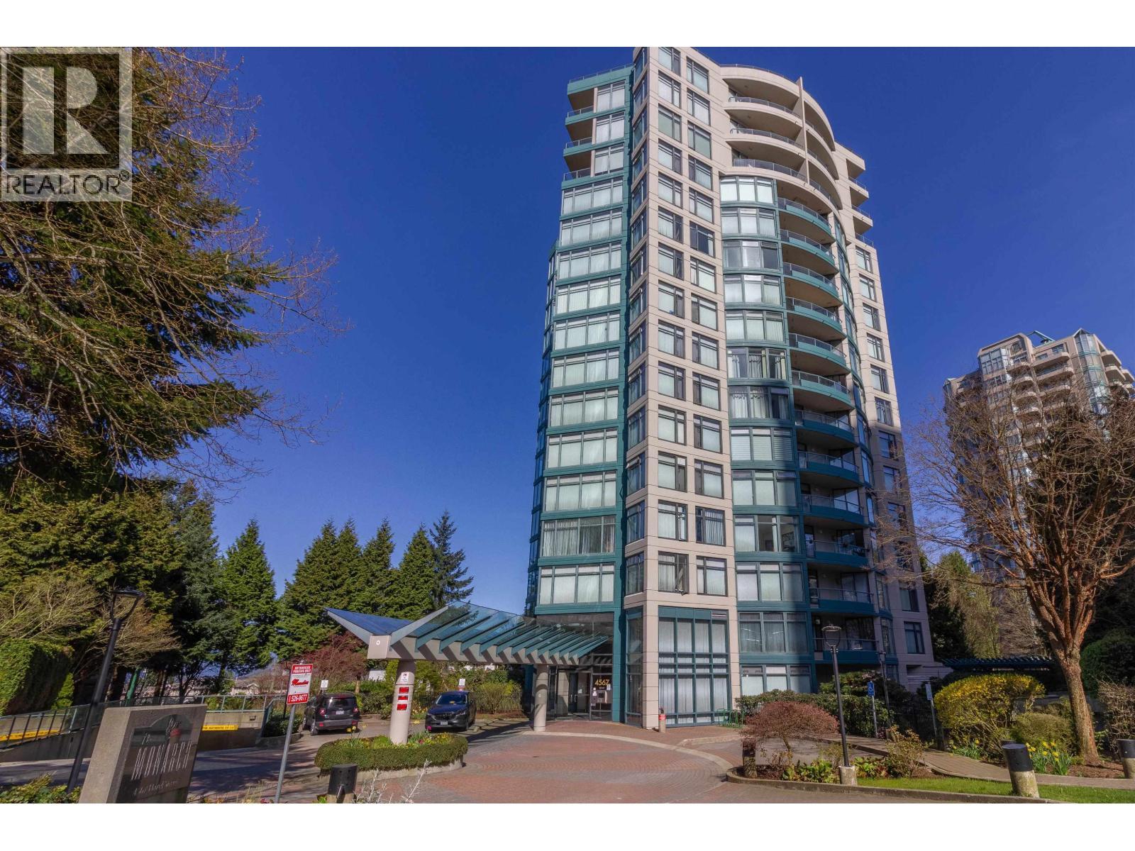 501 4567 Hazel Street, Burnaby
