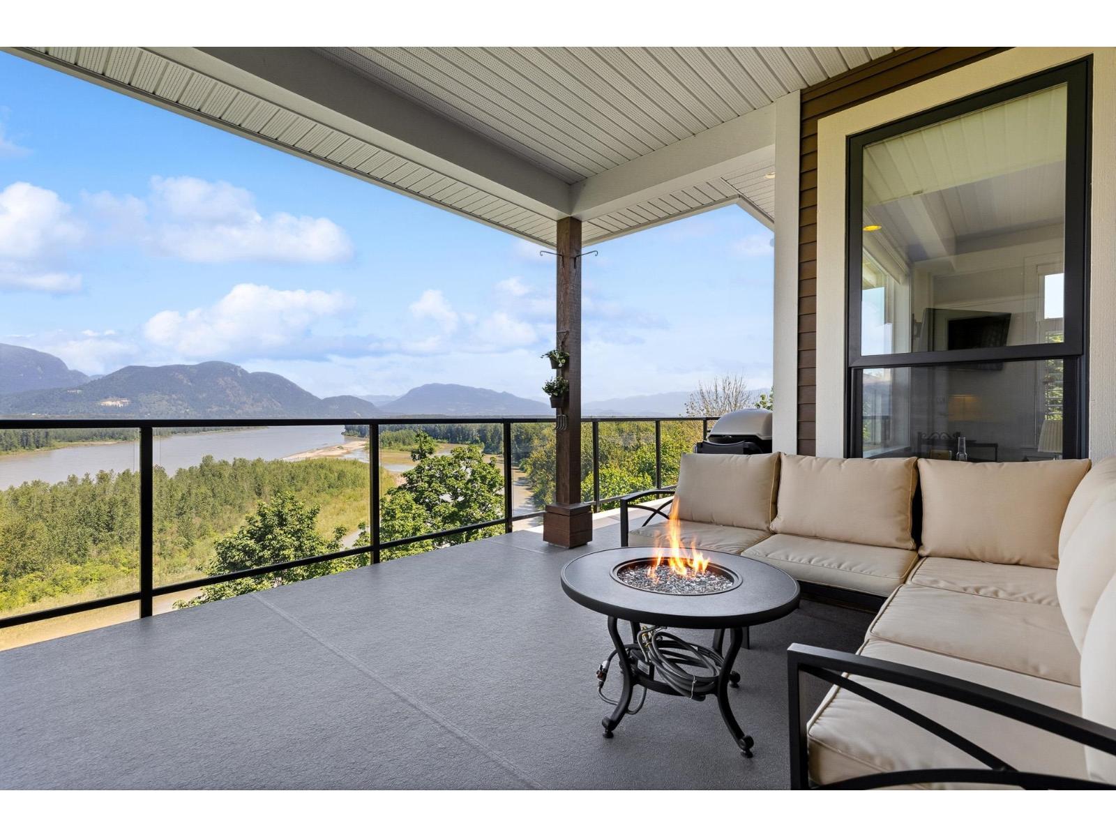 60 43685 Chilliwack Mountain Road, Chilliwack