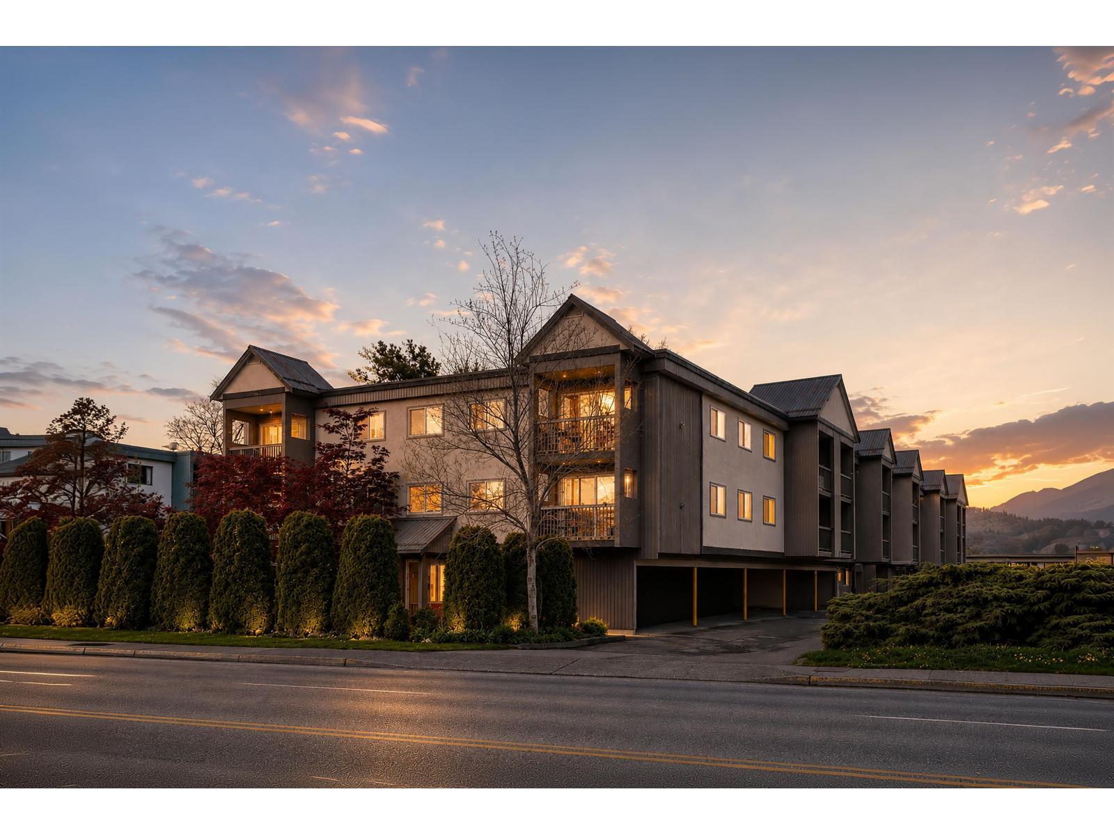 327 1783 Agassiz-Rosedale No 9 Highway, Agassiz