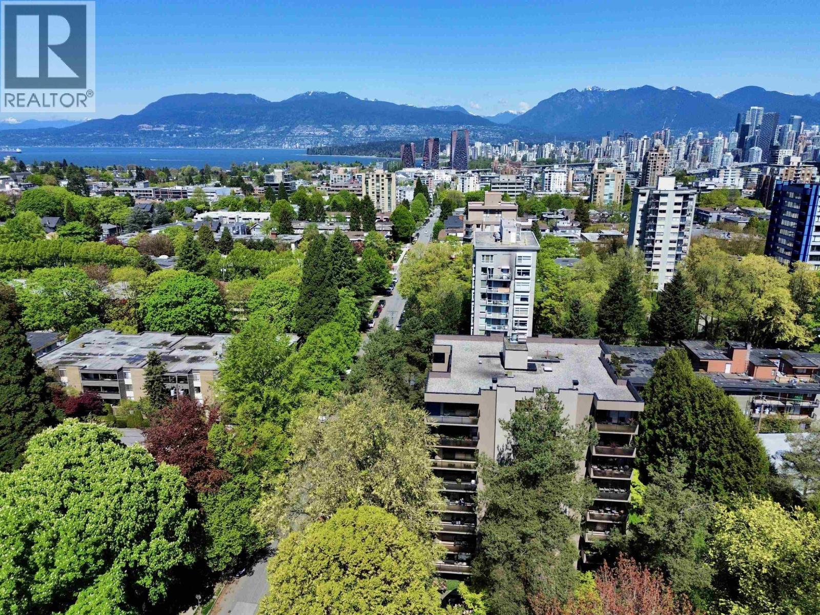 900 1685 W 14TH Avenue, Vancouver