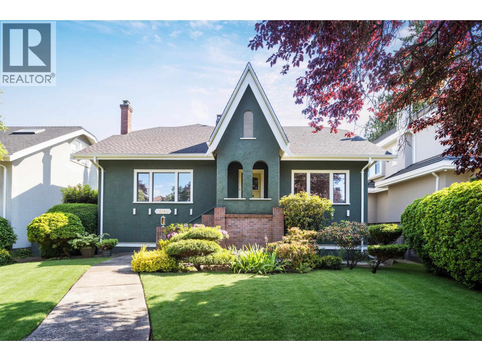 1986 W 43RD Avenue, Vancouver