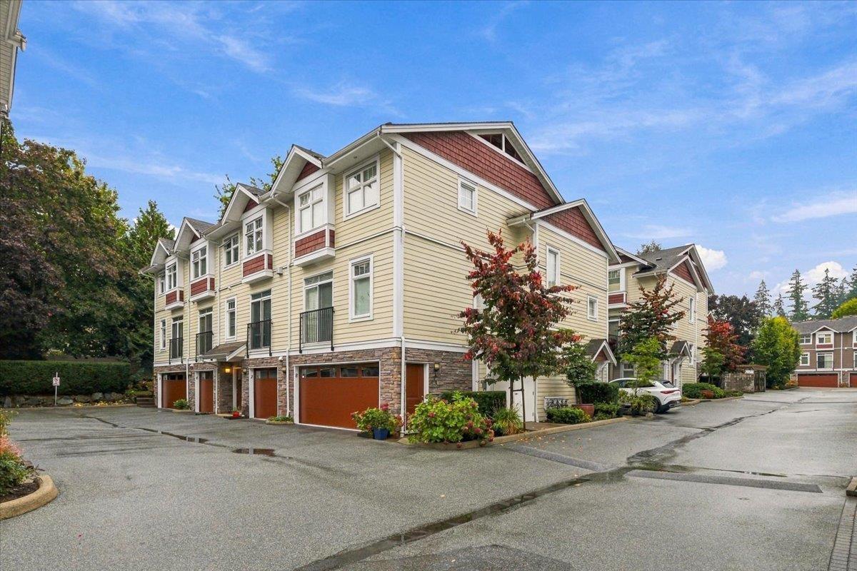 6 2689 Parkway Drive, Surrey