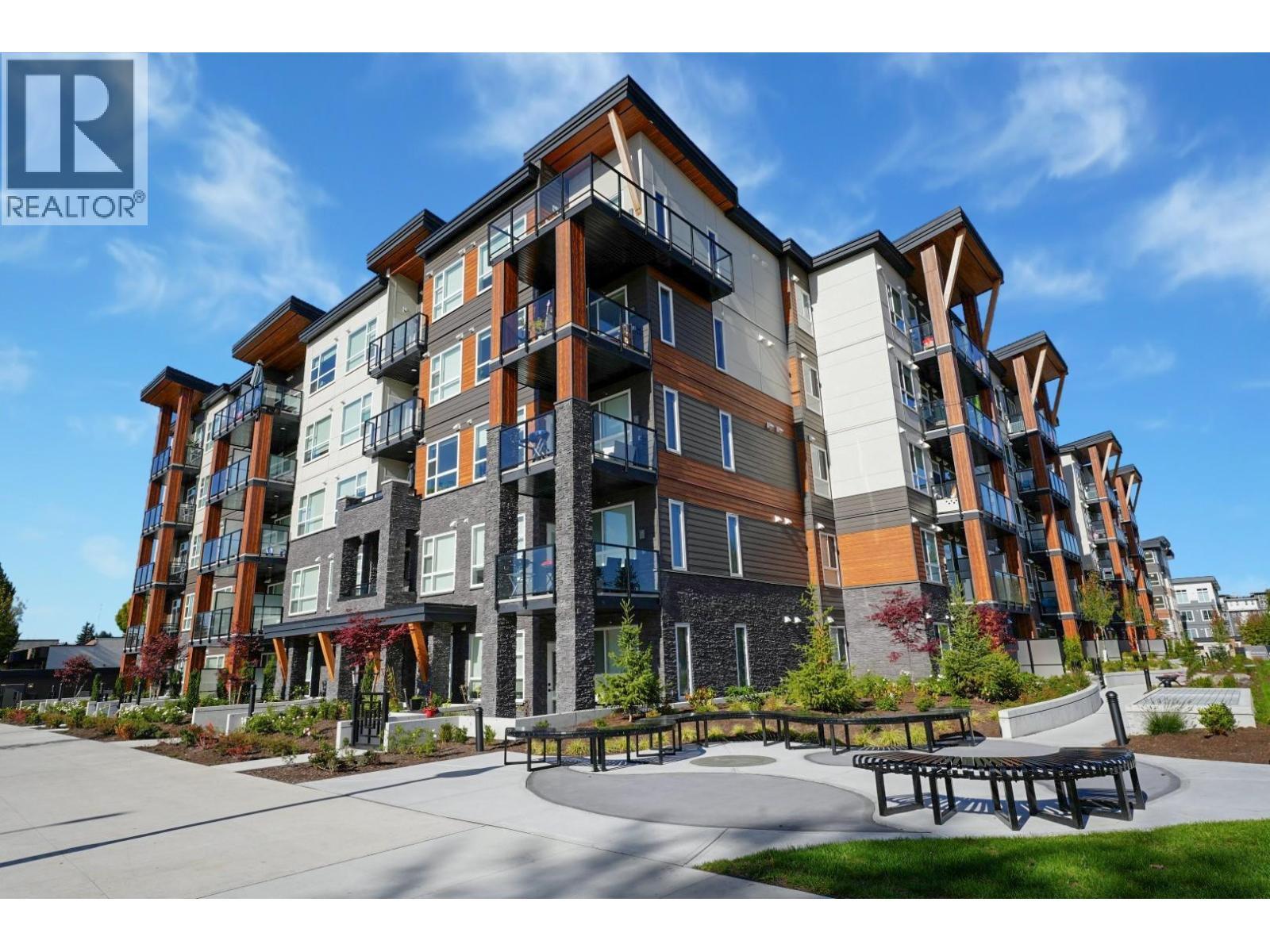 110 12143 223 Street, Maple Ridge