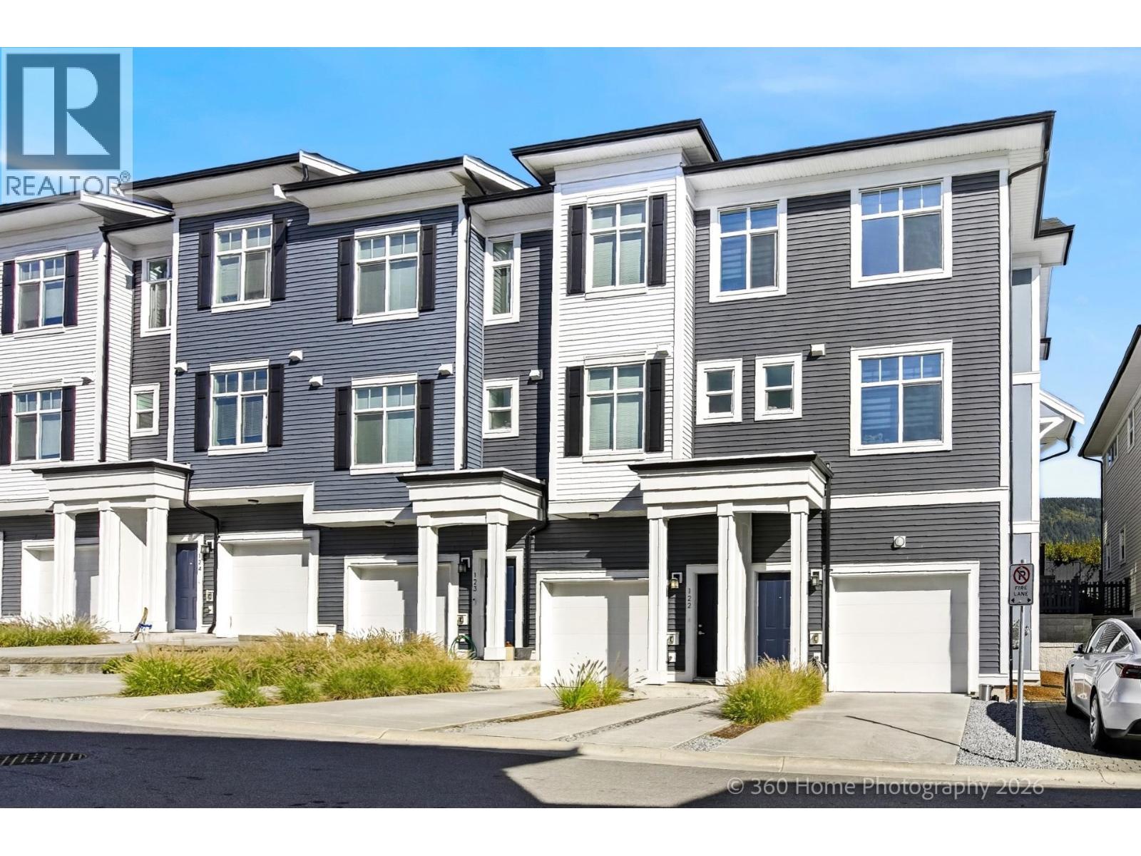 122 3565 Baycrest Avenue, Coquitlam