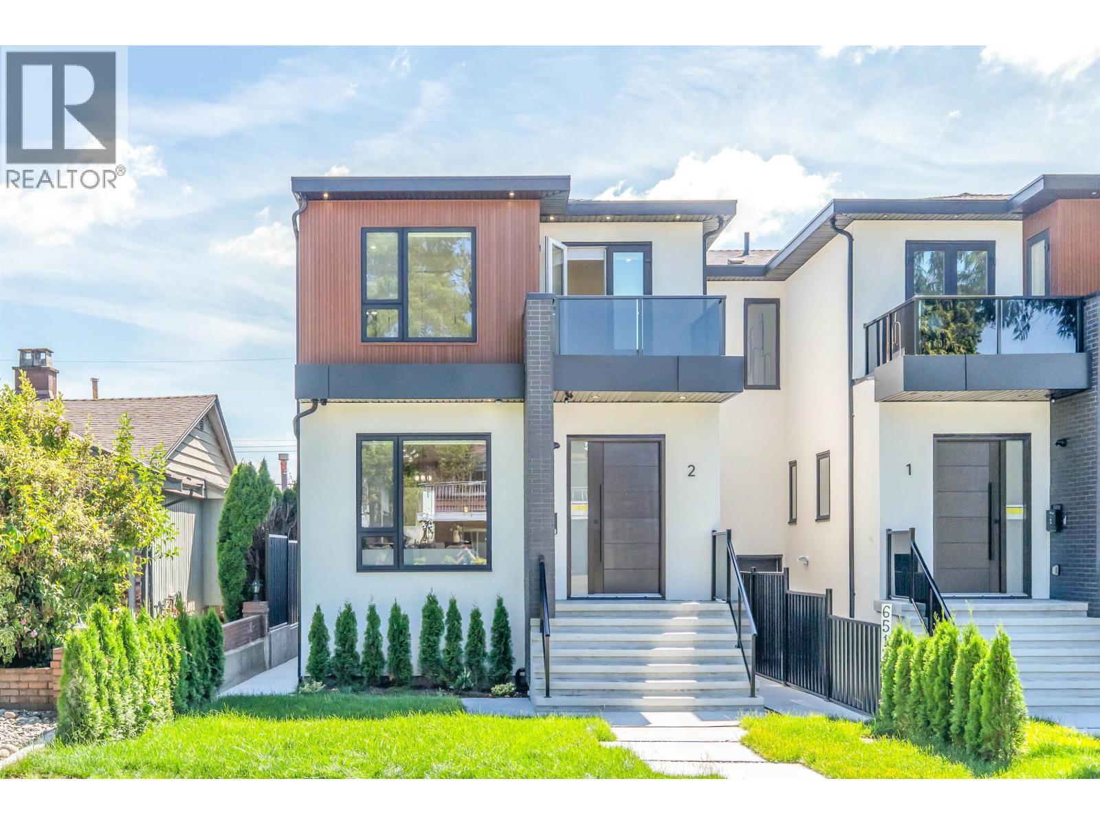 2 6512 Grant Street, Burnaby