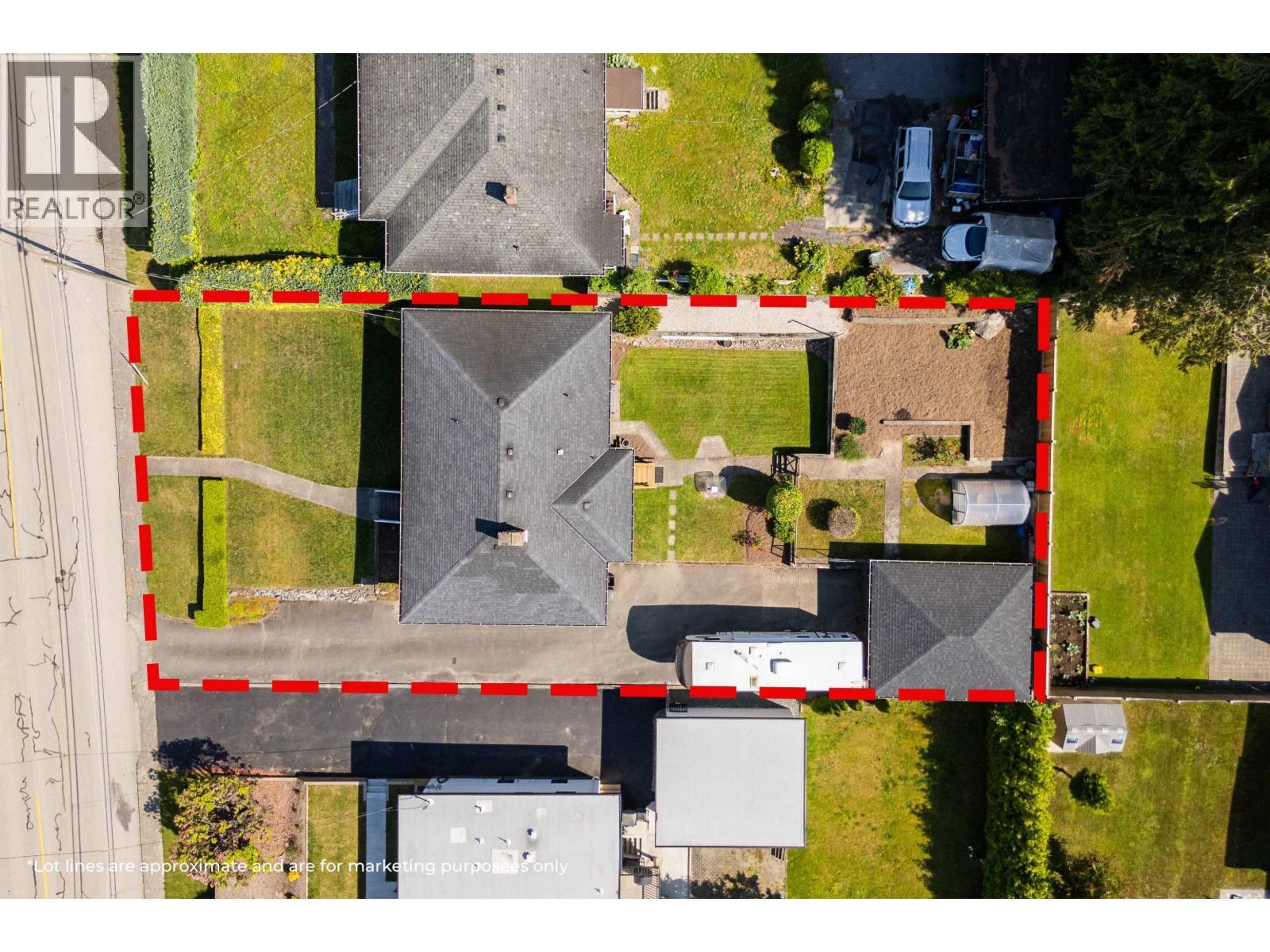 7988 Sussex Avenue, Burnaby