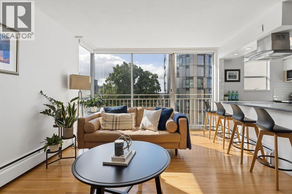 607 1250 Burnaby Street, Vancouver