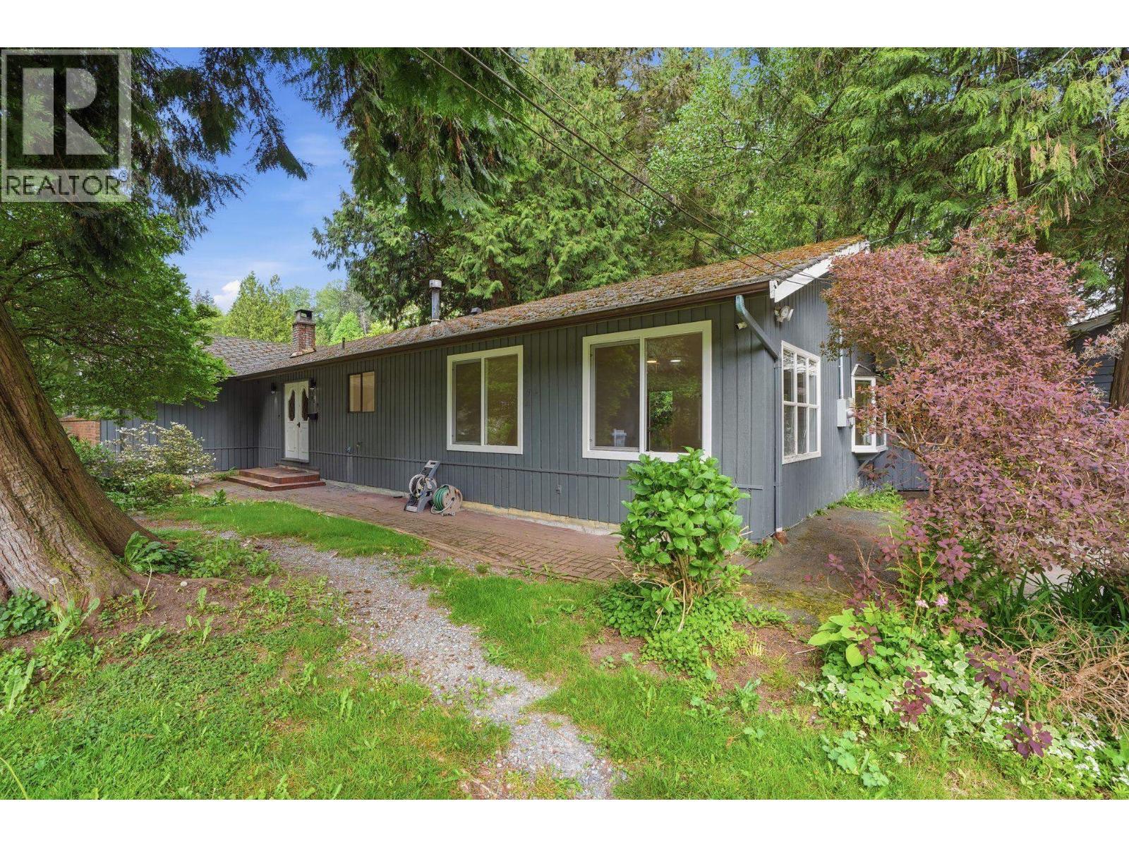 909 Seymour Boulevard, North Vancouver