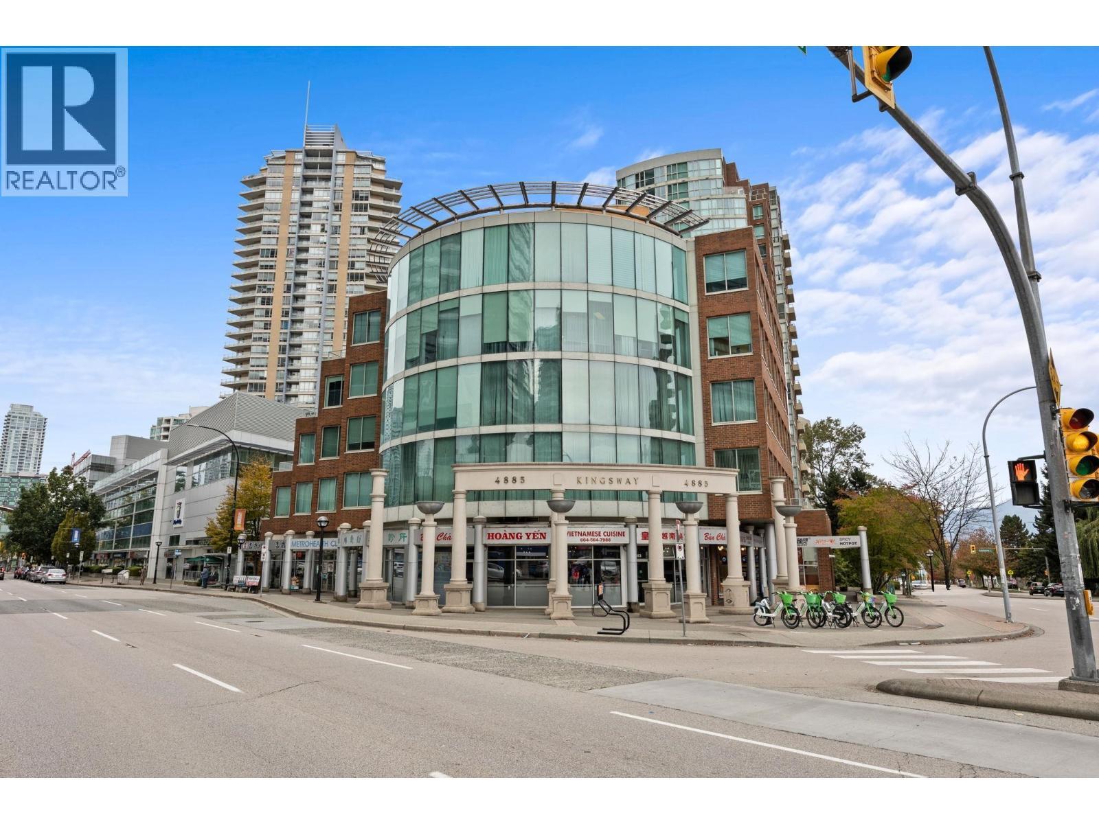 205 4885 Kingsway, Burnaby