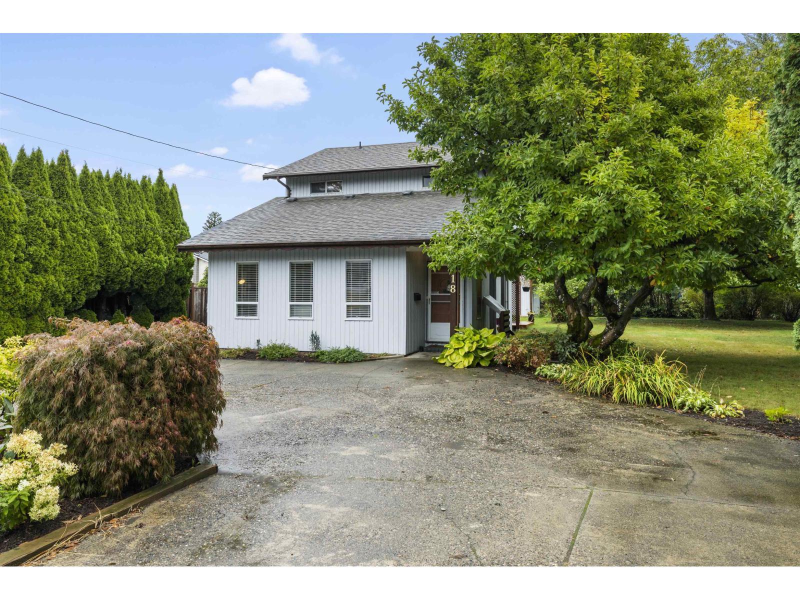9418 Mcnaught Road, Chilliwack
