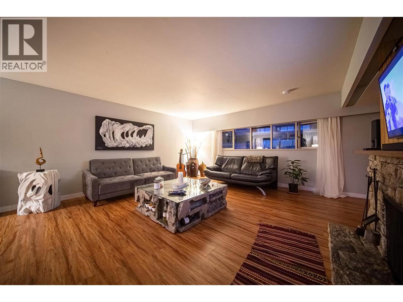 1144 Ottaburn Road, West Vancouver