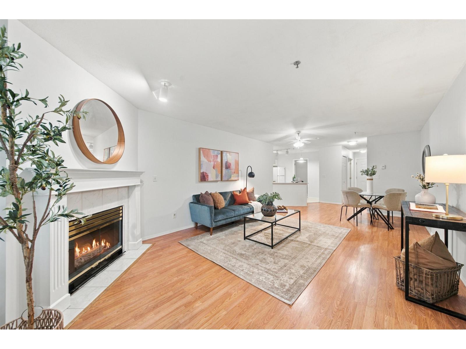 207 5955 177B Street, Surrey