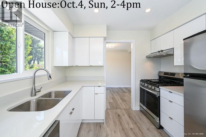 5546 Maple Crescent, Delta