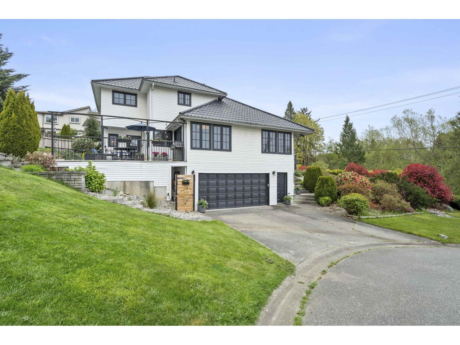16071 8 Avenue, Surrey