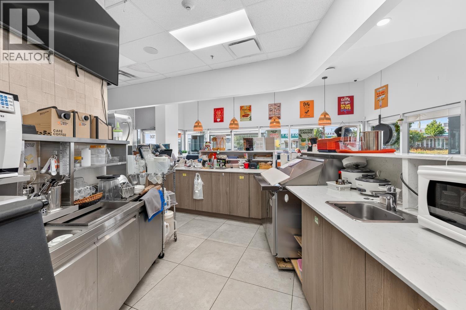 6285 Kingsway Avenue, Burnaby