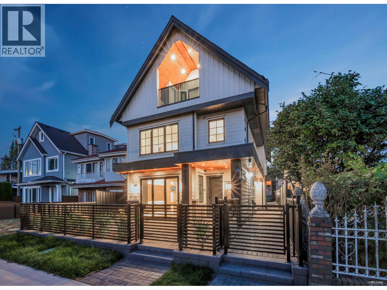1 5150 Spencer Street, Vancouver