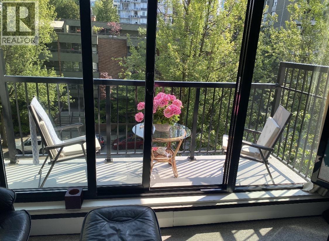 503 1330 Harwood Street, Vancouver