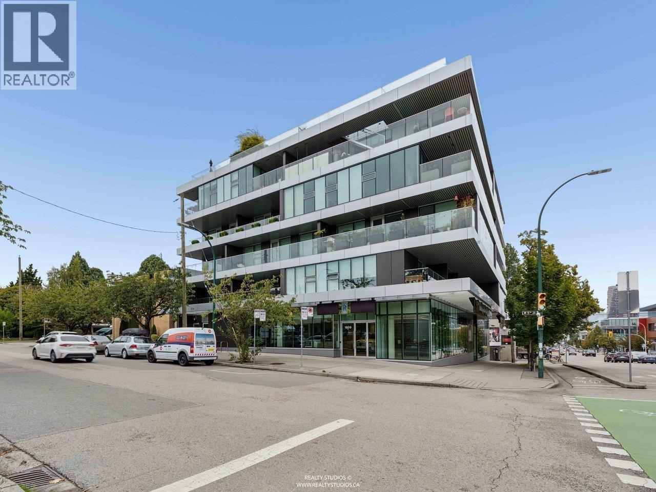 304 1819 W 5TH Avenue, Vancouver