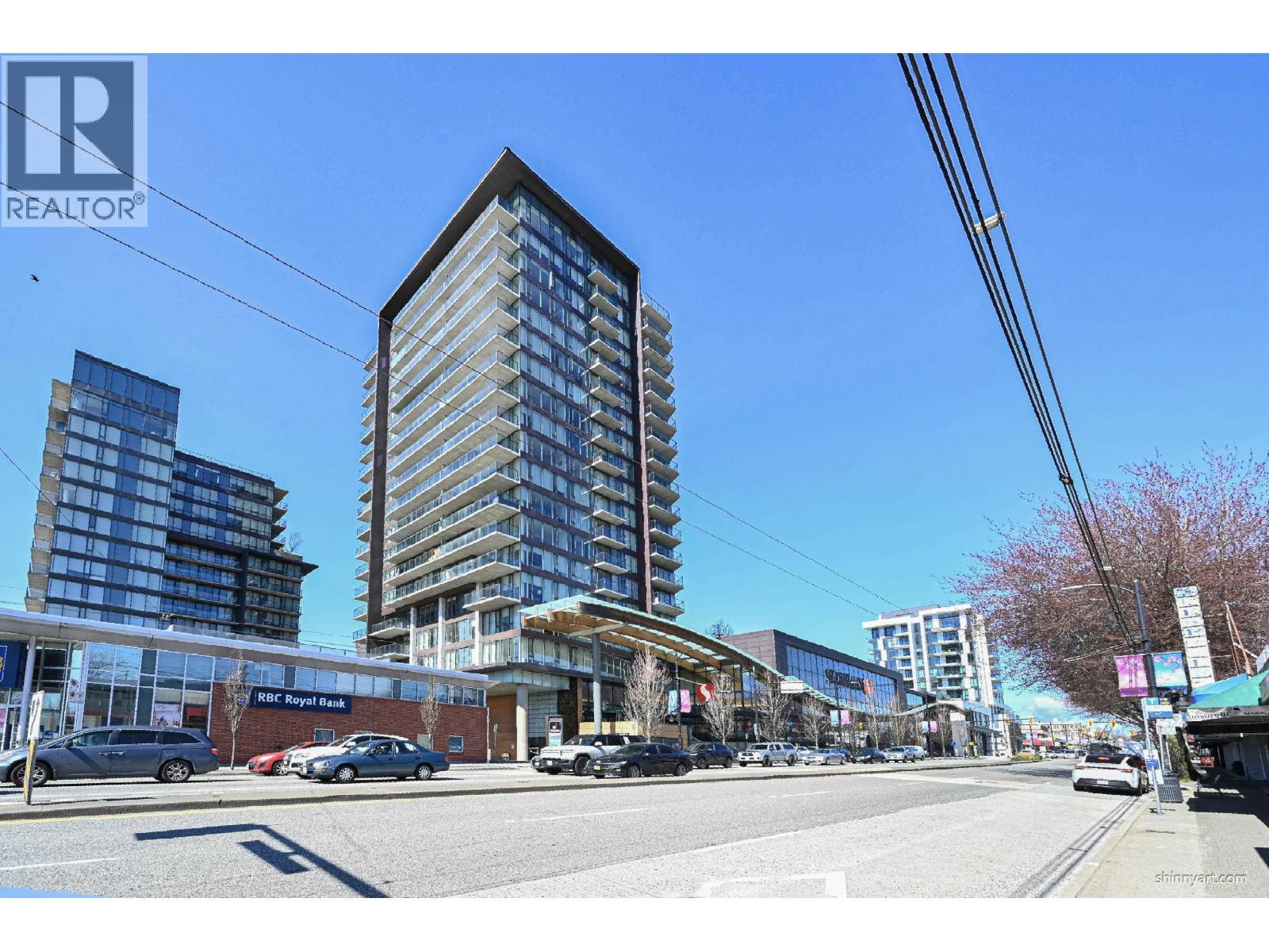2001 8555 Granville Street, Vancouver