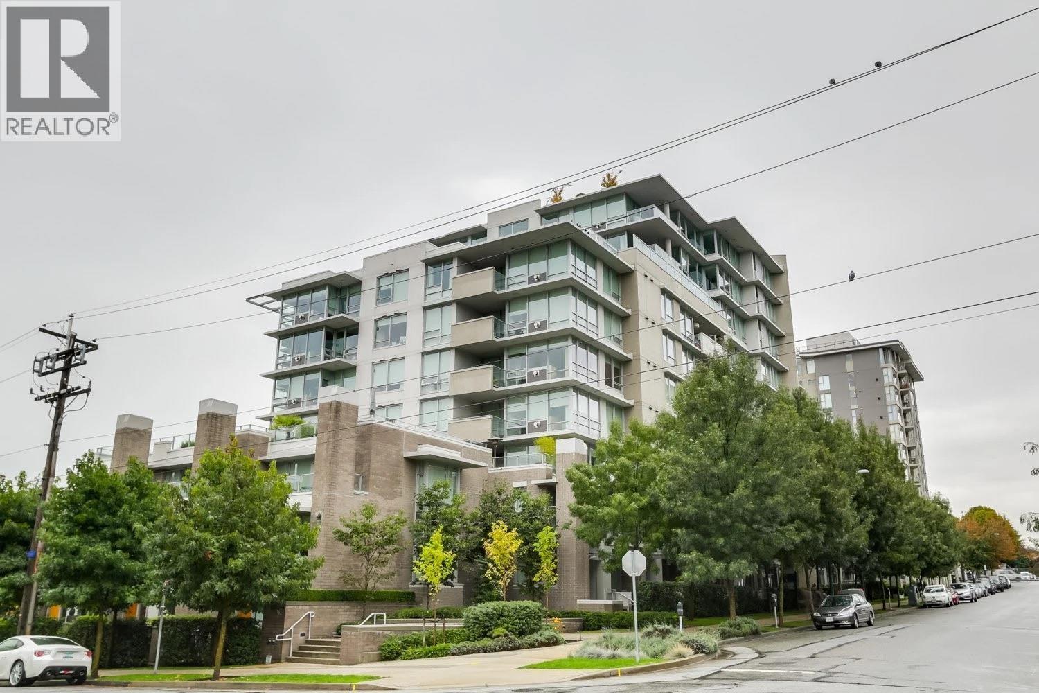 504 1675 W 8 Avenue, Vancouver