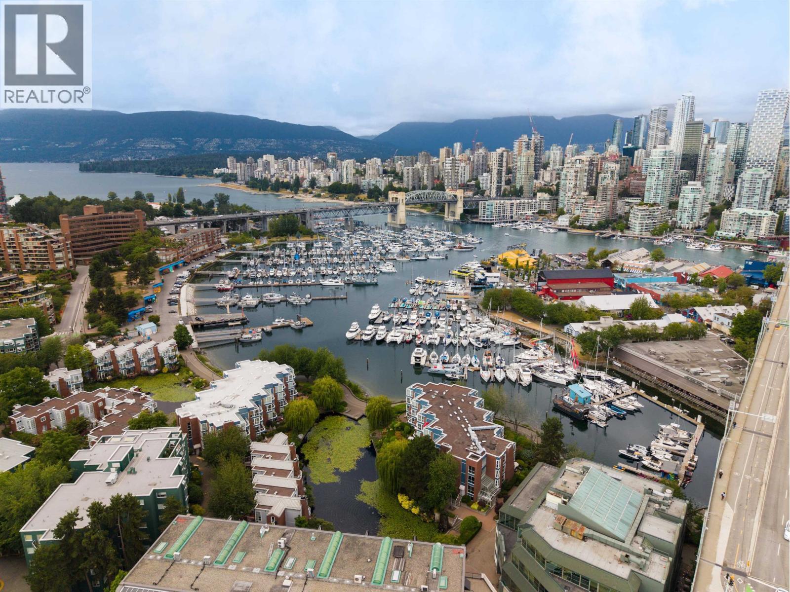 405 1502 Island Park Walk, Vancouver