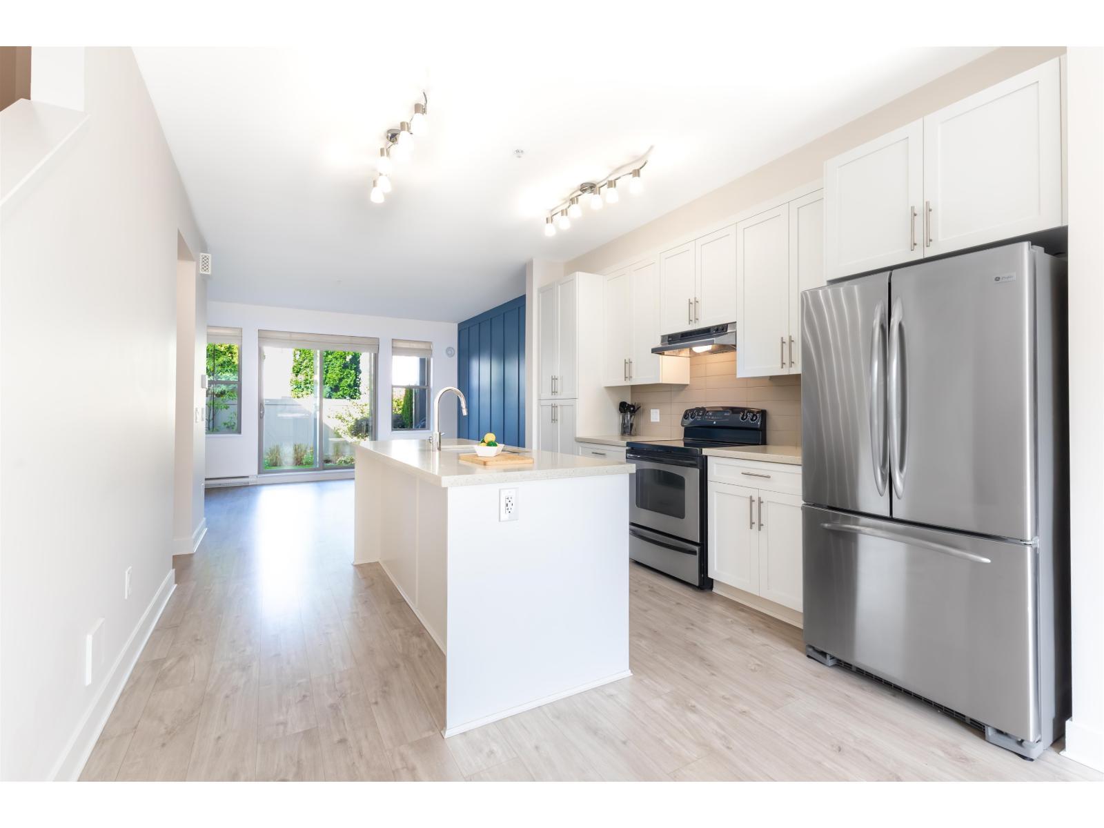 60 9525 204 Street, Langley