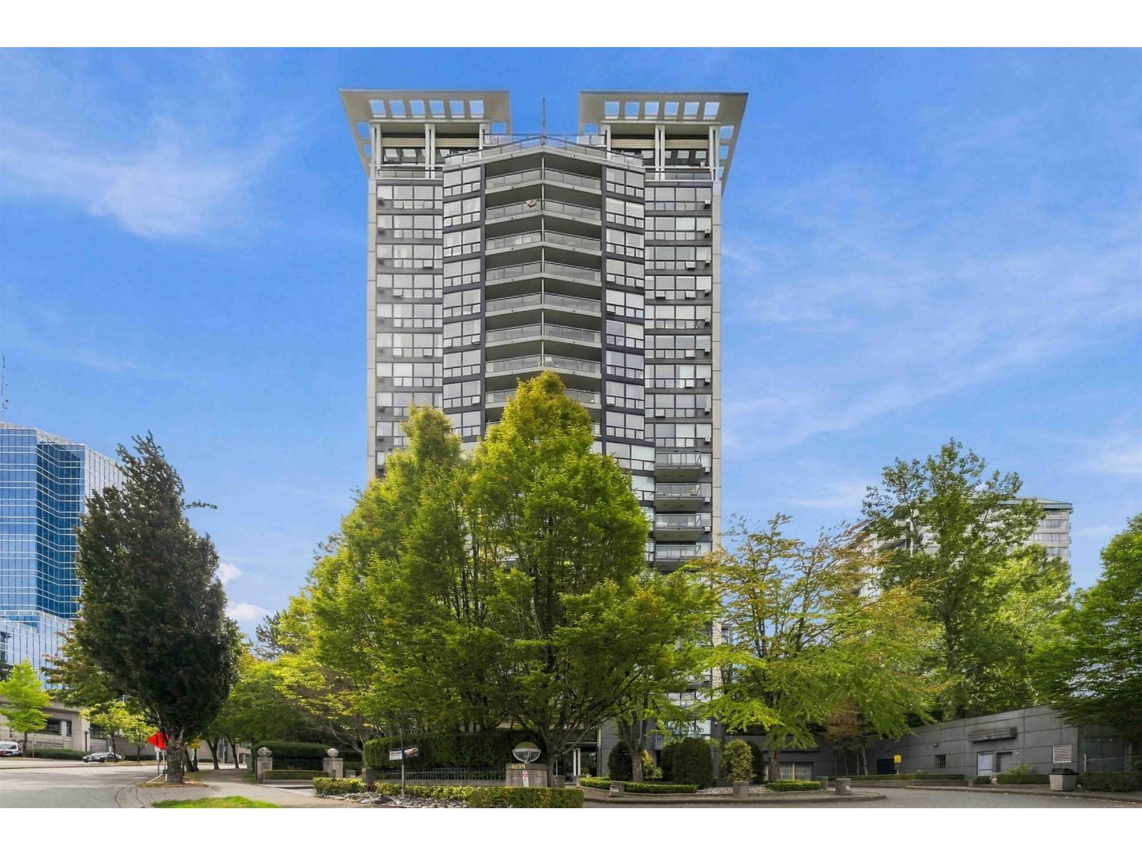 504 10899 University Drive, Surrey