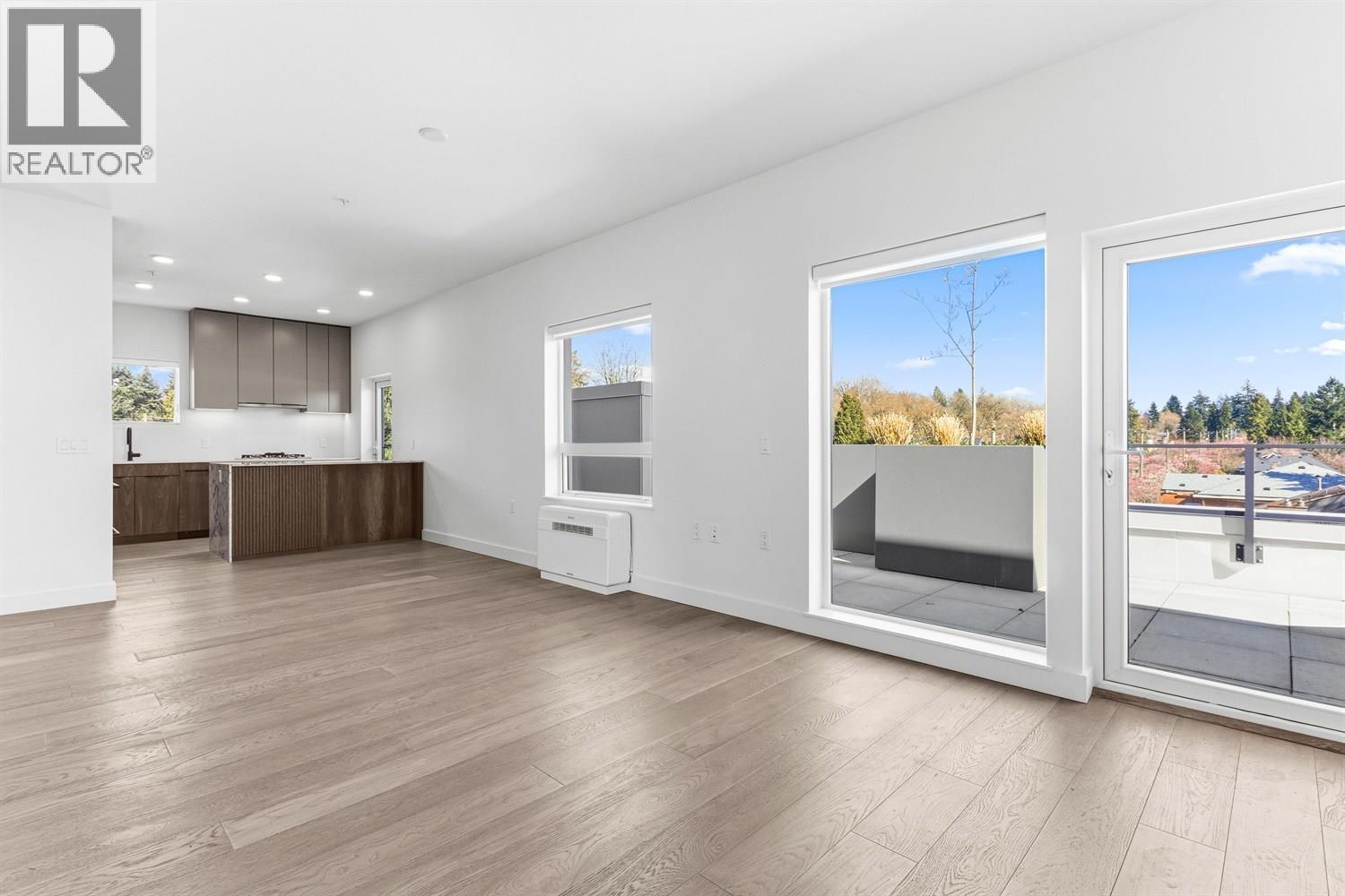 302 3590 W 39TH Avenue, Vancouver