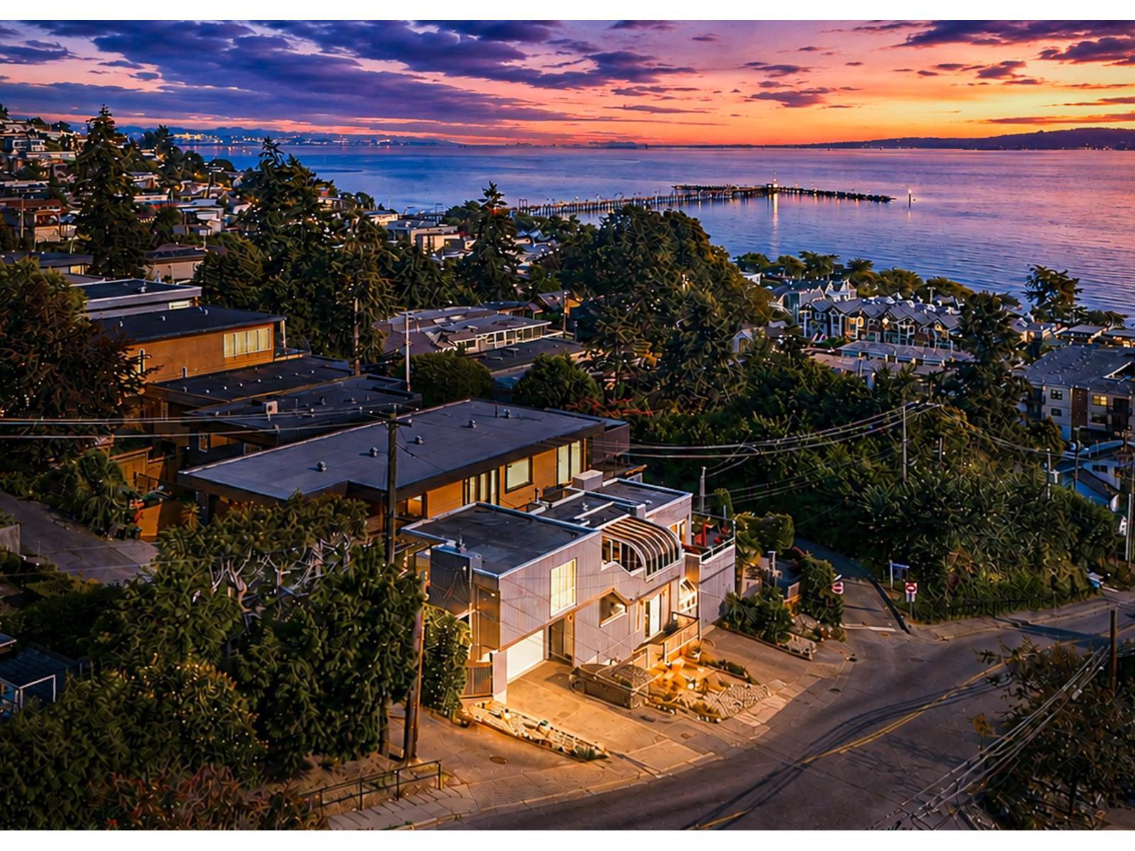 1246 Oxford Street, White Rock