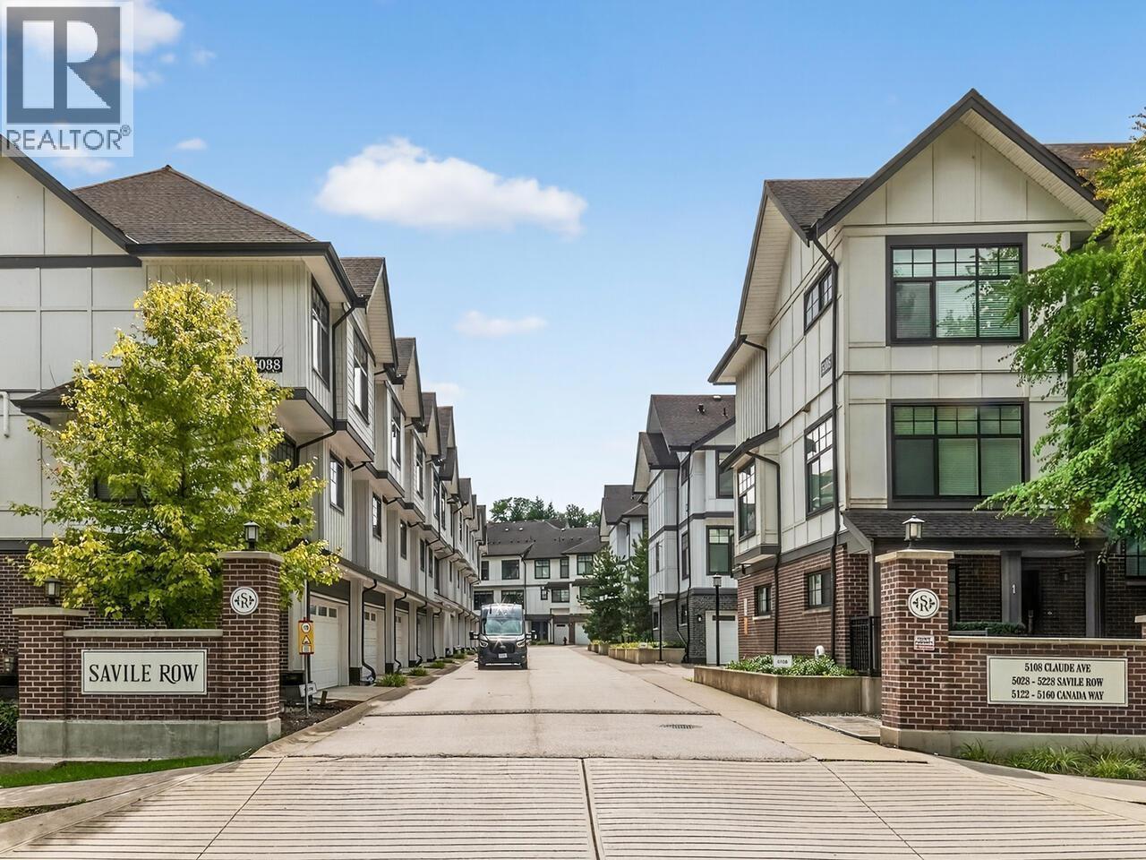 6 5068 Savile Row, Burnaby