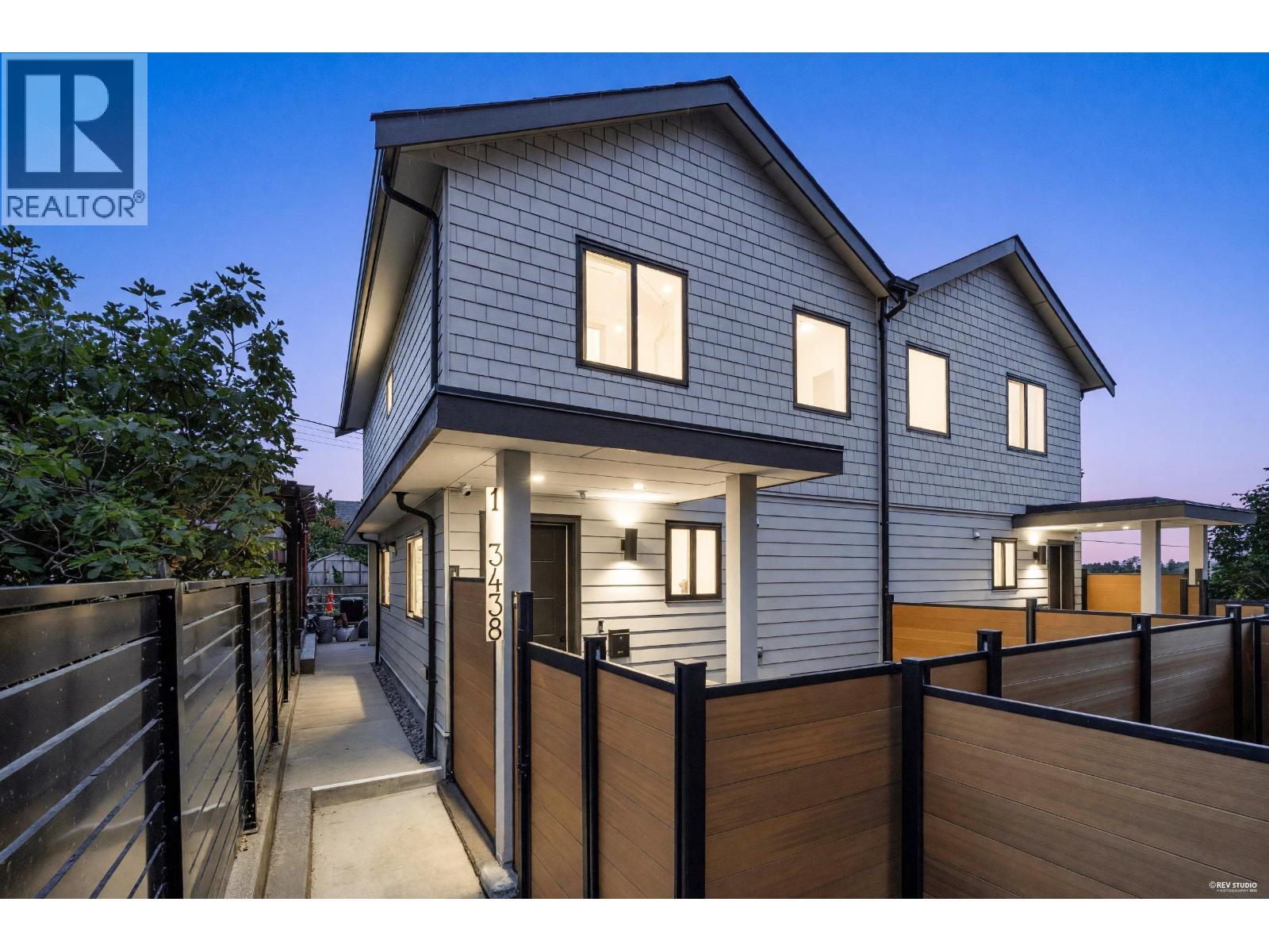 1 3438 Triumph Street, Vancouver