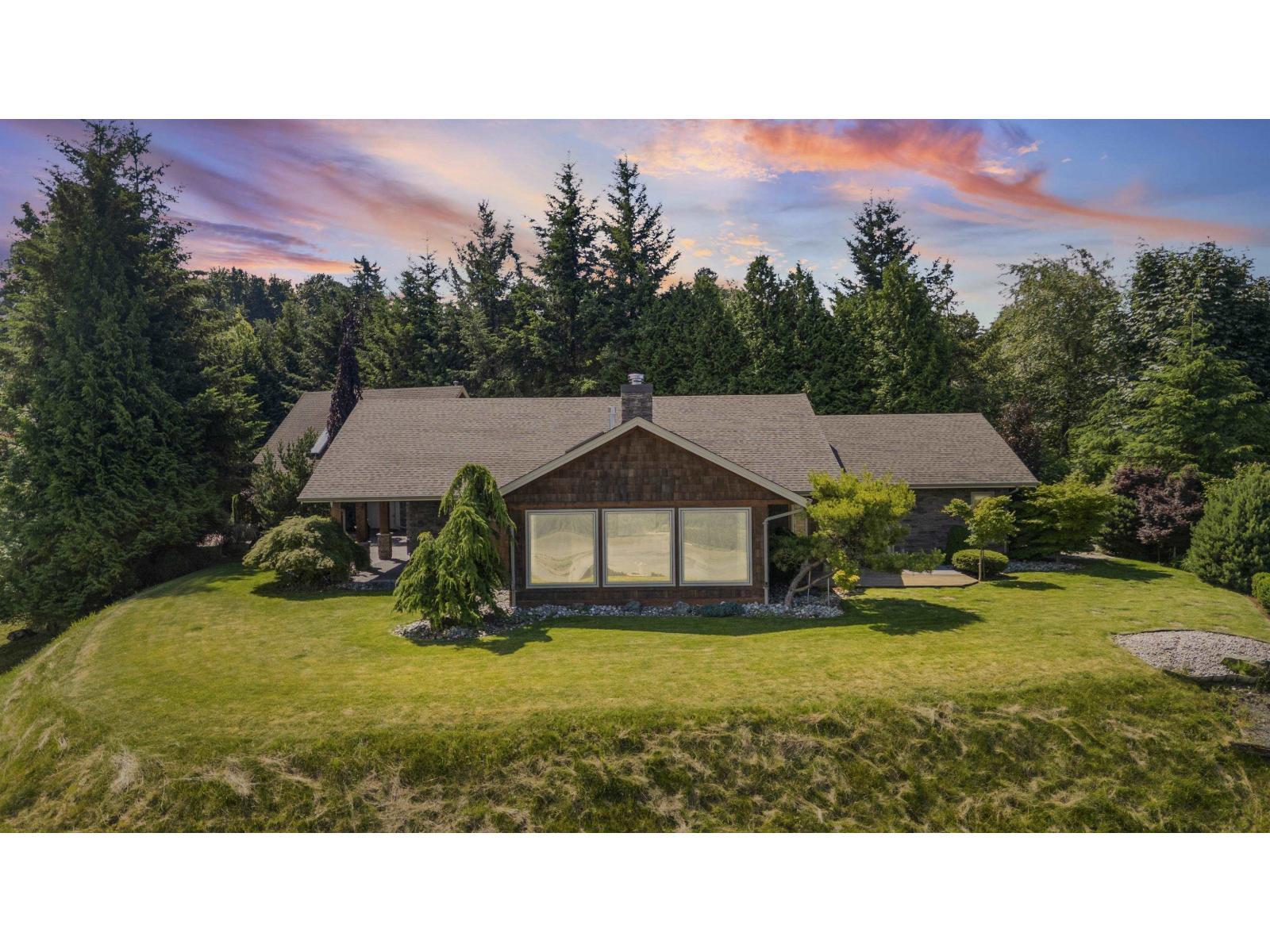 8451 Gooseberry Place, Chilliwack
