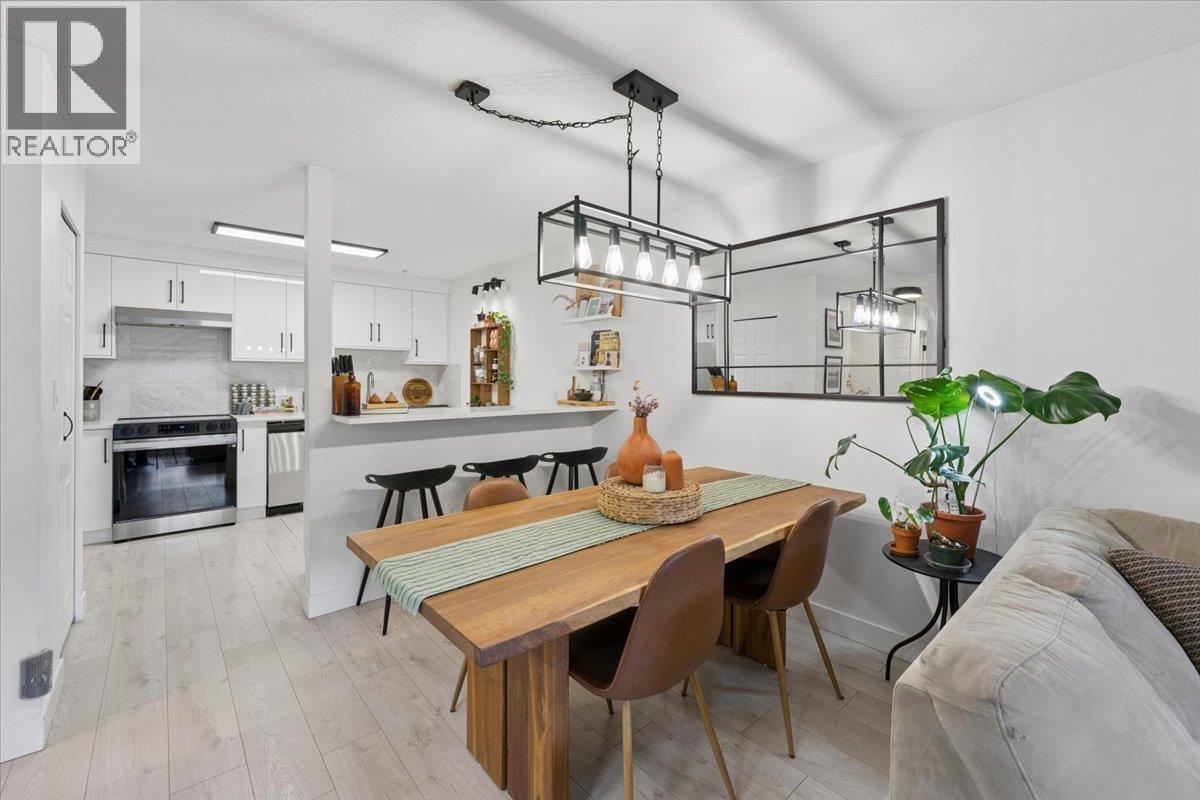 121 3 Rialto Court, New Westminster