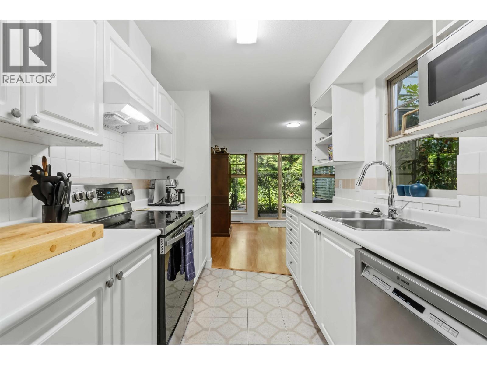 57 65 Foxwood Drive, Port Moody