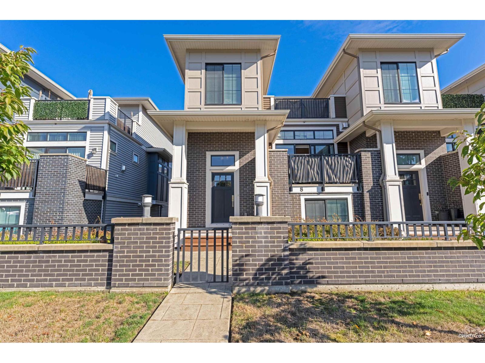 8 45545 Kipp Avenue, Chilliwack
