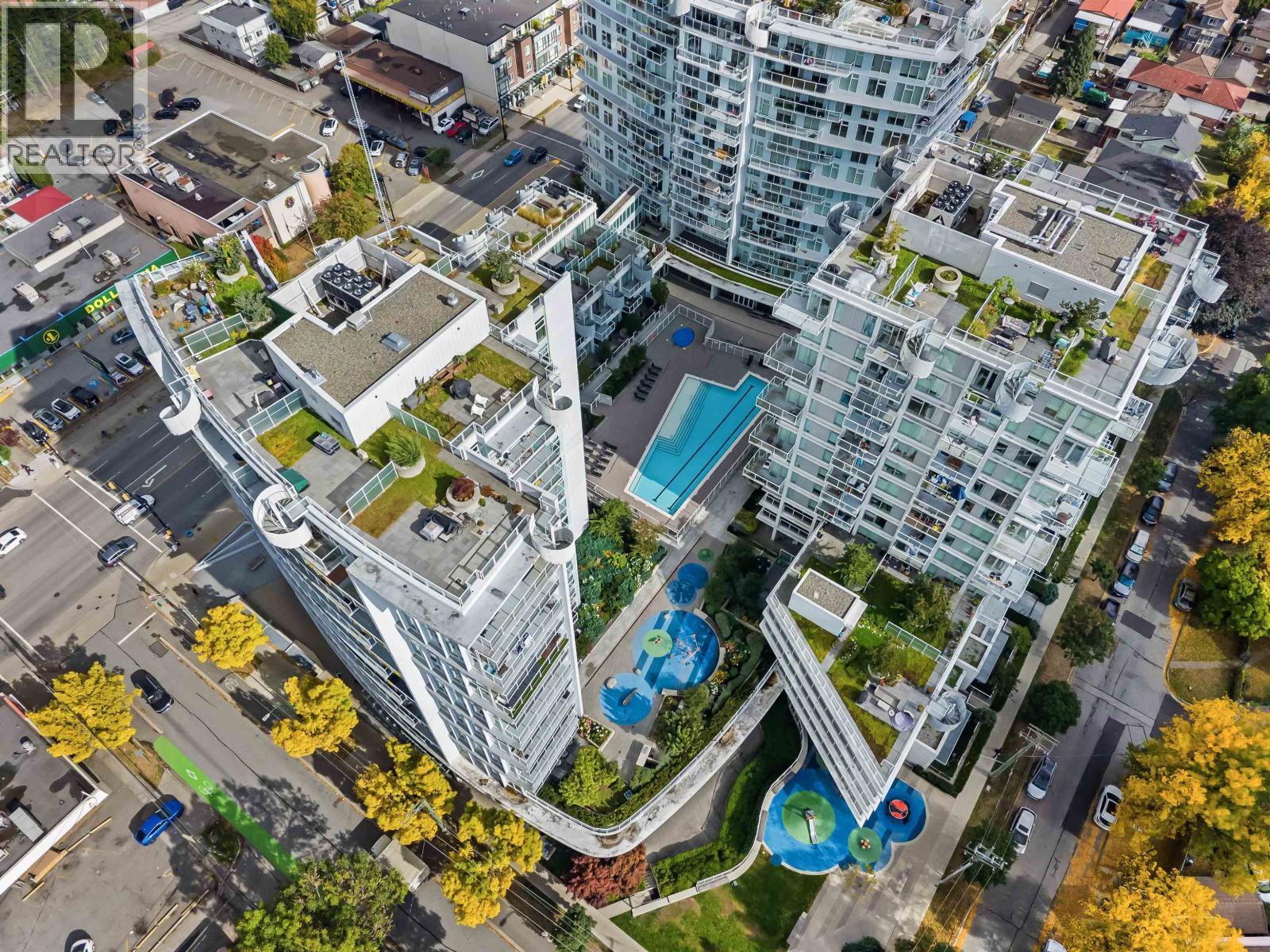 603 4638 Gladstone Street, Vancouver