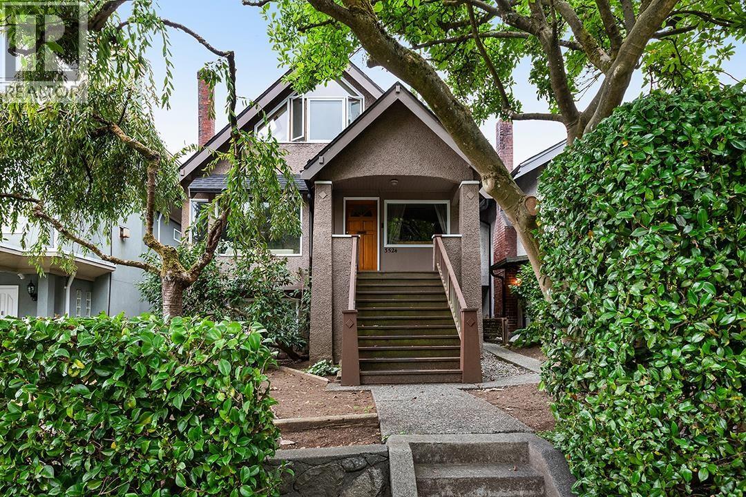 3524 W 16TH Avenue, Vancouver