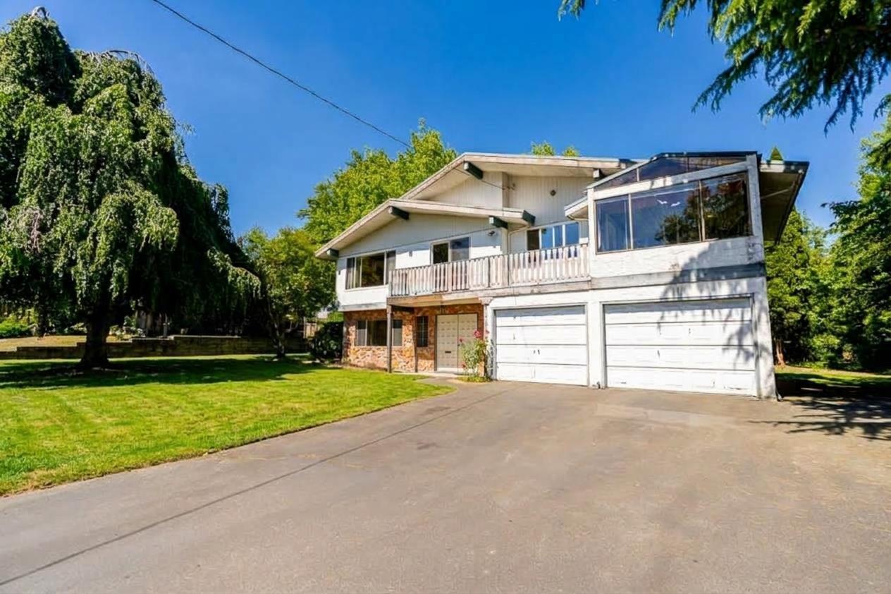 5462 Bakerview Drive, Surrey