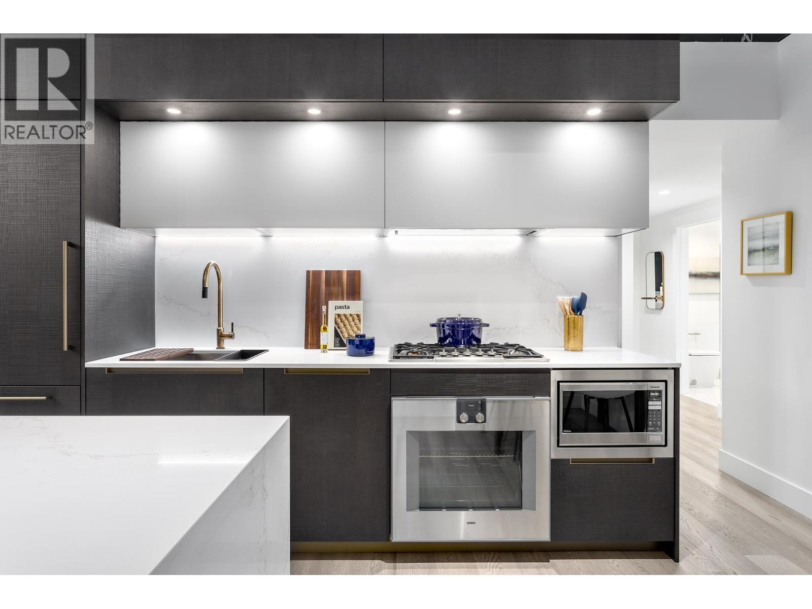 501 2323 Fir Street, Vancouver