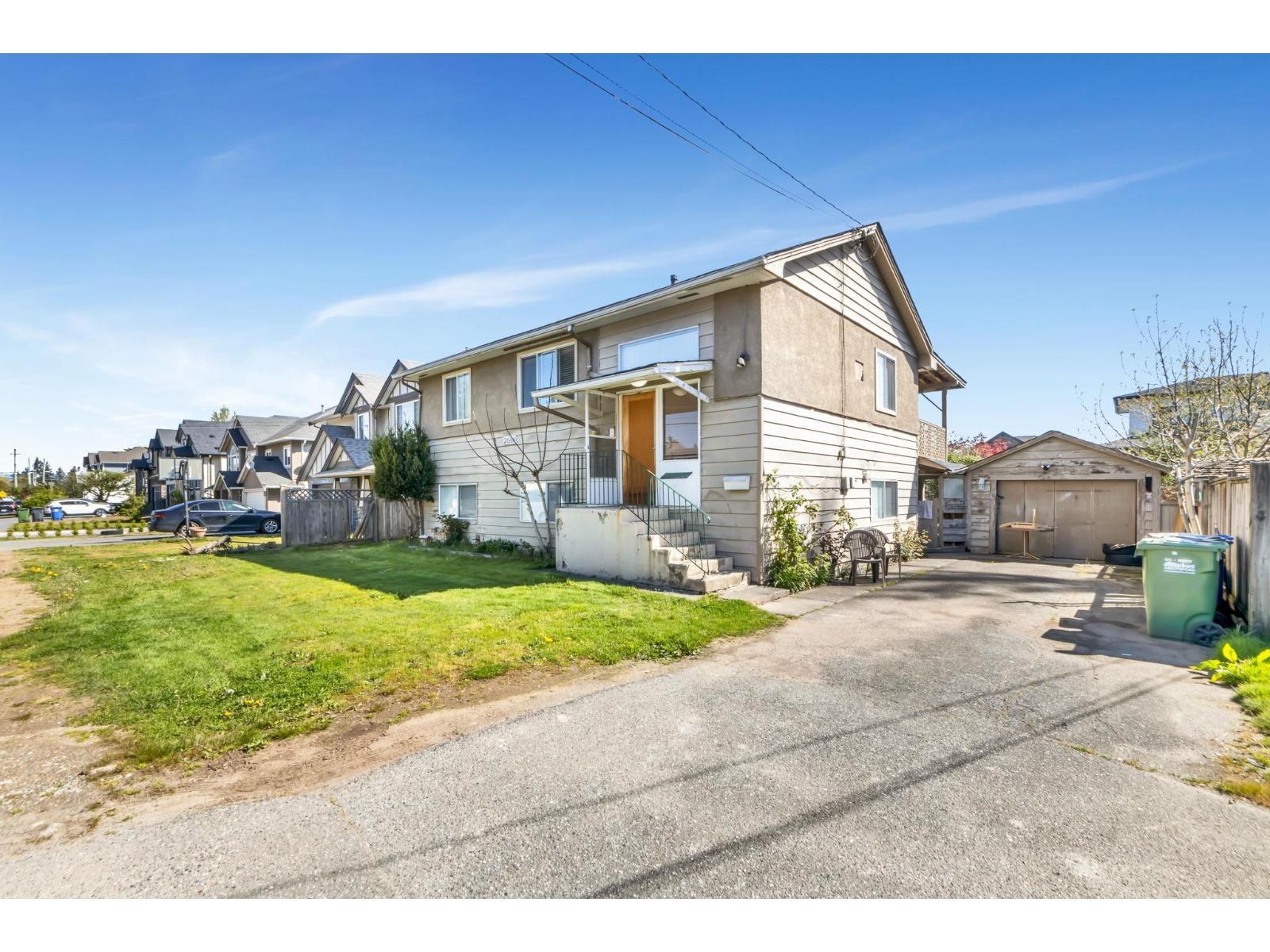 2680 Victoria Street, Abbotsford