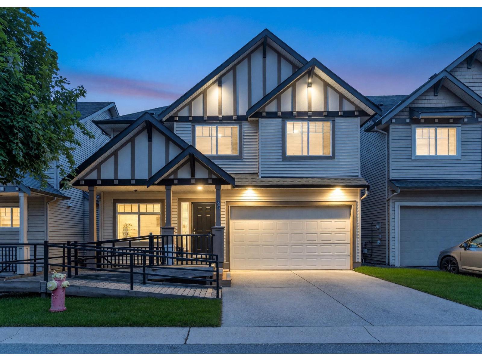 35 6195 168 Street, Surrey