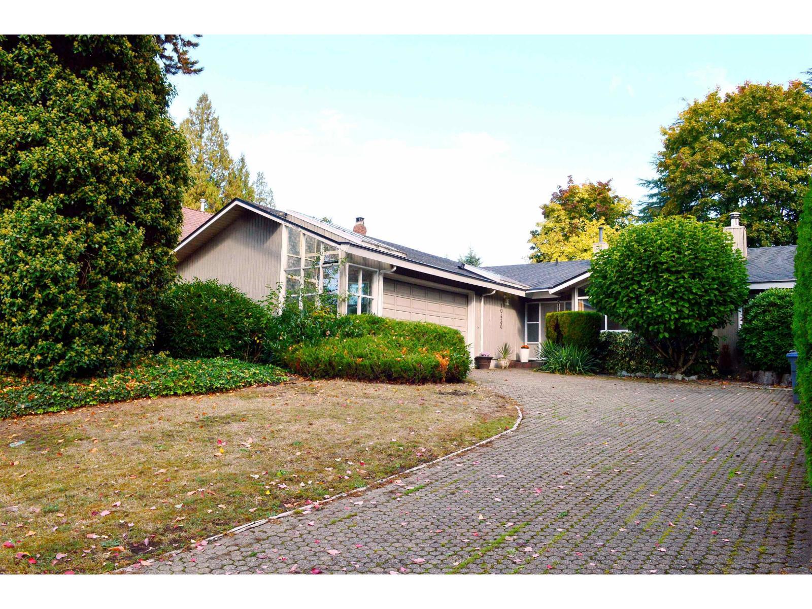 10430 Fraserglen Drive, Surrey