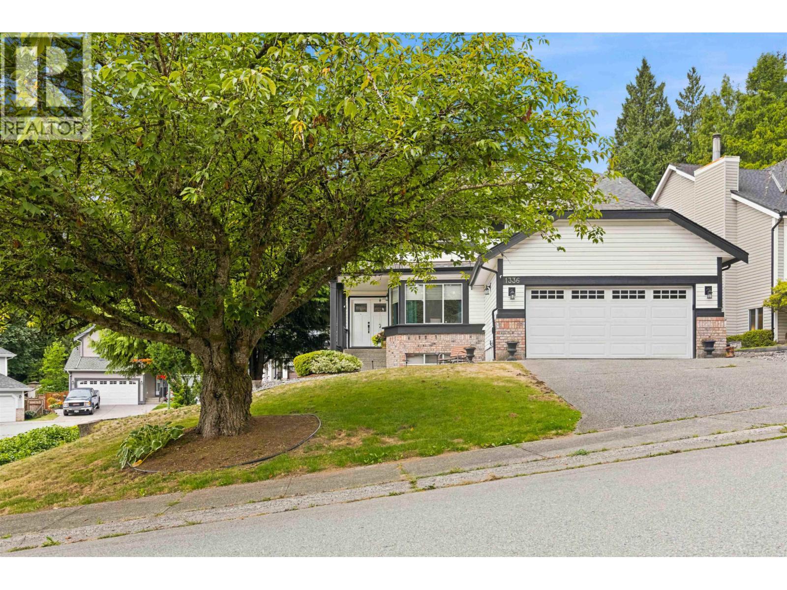 1336 Cimarron Drive, Coquitlam