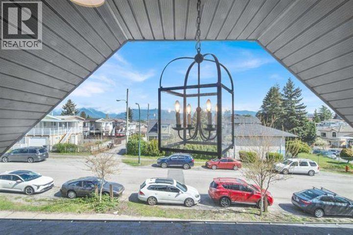 3128 Kings Avenue, Vancouver