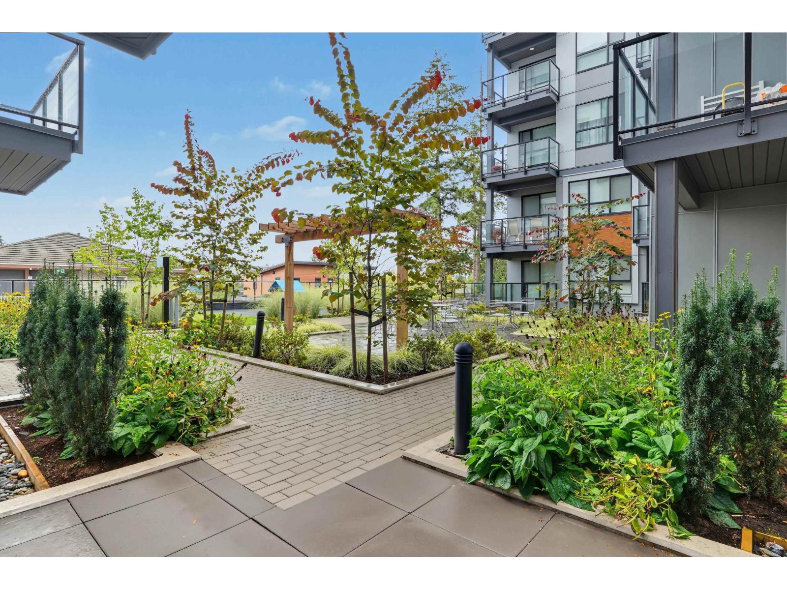 602 13458 95 Avenue, Surrey