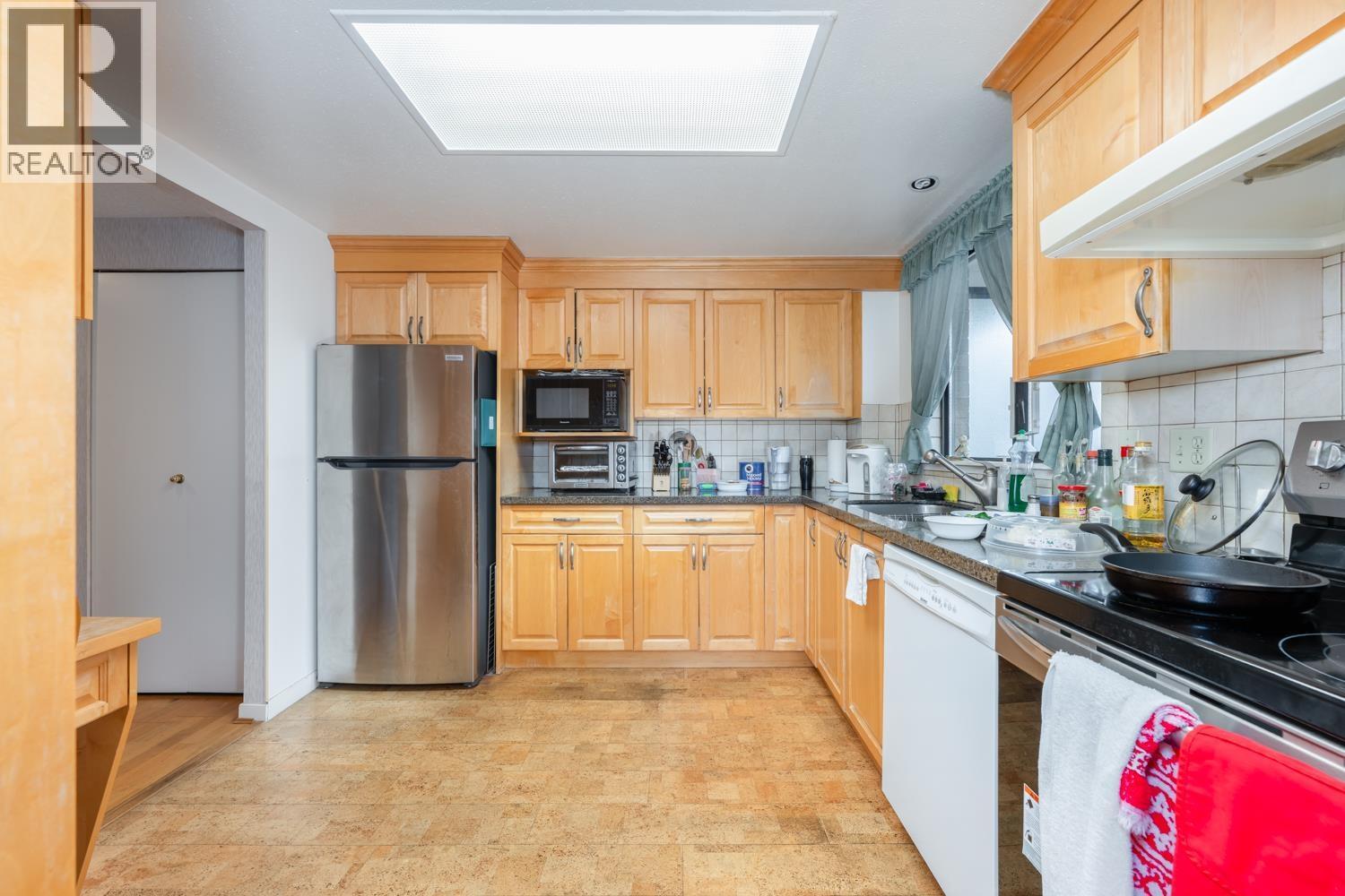 1601 6282 Kathleen Avenue, Burnaby